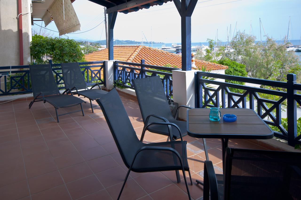 Villa Marina Nikiti  Exterior foto